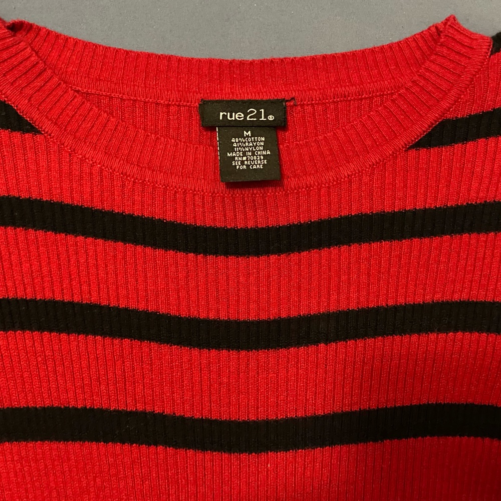 Ribbed Sweater - Picture 2 of 3